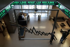 Στουρνάρας: Στα καθήκοντα της νέας κυβέρνησης οι μεταρρυθμίσεις και το πρωτογενές πλεόνασμα με στόχο την επενδυτική βαθμίδα