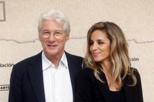 Έντι Μέρφι: Το "Χρυσό Παιδί" του Χόλιγουντ που σπέρνει παιδιά και μαζεύει... Βατόμουρα