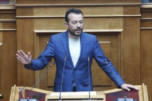 Γερουλάνος: Το τελευταίο που με απασχολεί είναι το θέμα ηγεσίας στο ΠΑΣΟΚ - Θα το συζητήσουμε στα όργανα