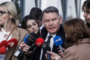 Ραγίζει καρδιές ο πατέρας του 35χρονου μηχανοδηγού: Ποιος μίλησε για εμένα και για τον γιο μου; - εικόνα 2