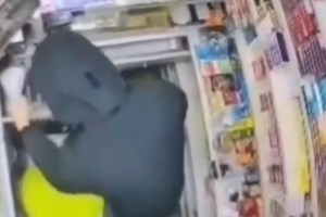 Ίλιον: Με μαφιόζικο τρόπο η αρπαγή των 4 παιδιών από τη μητέρα τους - "Έχω συνεργάτες γύρω γύρω θα σας πυροβολήσουν"