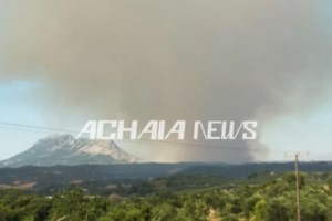 Φωτιά στον Ασπρόπυργο: Σηκώθηκε ελικόπτερο - Αποκαταστάθηκε η κυκλοφορία