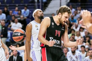 Euroleague: Ασταμάτητος ο Ολυμπιακός, κέρδισε και στη Βιτόρια - 4 στα 4 και μόνος στην κορυφή