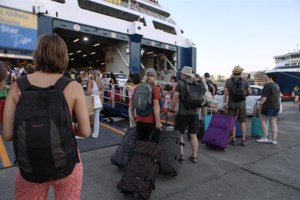 Καπραβέλος: Τριπλάσιοι οι θάνατοι από κορονοϊό τον Ιούλιο σε σχέση με πέρυσι - Αδιανόητο να μην έχουμε πάρει ακόμη μέτρα