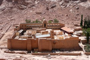 Μονή Σινά: Στο Κάιρο ο Γιώργος Γεραπετρίτης την Τετάρτη με την ελληνικη αποστολή - Θα συναντήσει τον Αιγύπτιο ομόλογό του - εικόνα 2