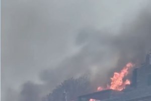 Απίστευτο περιστατικό στην Κρήτη: Πετούσαν πέτρες σε ελικόπτερο της πυροσβεστικής ενώ γέμιζε νερό