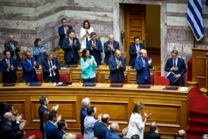 Τα 3 "όχι" Μητσοτάκη και η προαναγγελία για ιδιωτικά ΑΕΙ χωρίς αναθεώρηση του άρθρου 16 - Πίεση στο ΠΑΣΟΚ