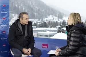 Economist: "Κατεπείγον πρόβλημα" για την Ελλάδα το δημογραφικό - Οι λύσεις που προτείνονται