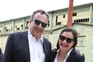 Χρήστος Χωμενίδης: Αποκαλύπτει ότι έχει πέσει θύμα bullying- Μου είχαν αδειάσει τασάκι με αποτσίγαρα στο μαλλί "θάμνος"