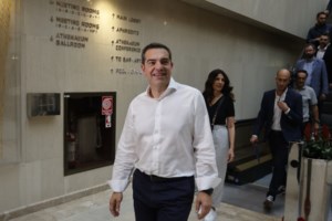 Δέκα συλλήψεις στο Πακιστάν για το ναυάγιο στην Πύλο: Ύποπτοι για τη διακίνηση 200 μεταναστών