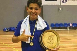 Κορονοϊός: Βίντεο σοκ - Νοσηλευτές φορτώνουν με κλαρκ πτώματα σε φορτηγά-ψυγεία στη Ν.Υόρκη - εικόνα 2