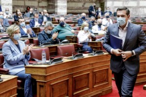 Τι δείχνουν οι δημοσκοπήσεις: Η ακρίβεια "ροκανίζει" την κυβέρνηση - Δεν κερδίζει από τη φθορά ο ΣΥΡΙΖΑ - εικόνα 3