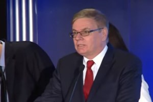 Novartis: Αίτηση εξαίρεσης της ανακρίτριας κατέθεσε ο Κώστας Βαξεβάνης- Επειδή του ζήτησε να τελειώσει την απολογία του