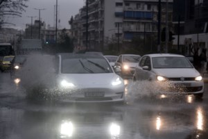 Μποτιλιάρισμα στον Κηφισό λόγω τροχαίου – Αυξημένη η κίνηση στους δρόμους