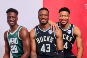 Ο Γιάννης Αντετοκούνμπο μίλησε Ελληνικά στο NBC μετά τη νίκη επί των Νικς [βίντεο]