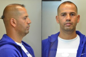 Απίστευτο βίντεο ντοκουμέντο: Καρέ - καρέ η κλοπή σε ταξί μέρα μεσημέρι στη Λεωφ. Συγγρού