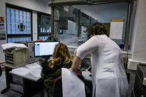 Εργαζόμενοι συνταξιούχοι: Ρεκόρ εγγραφών στην πλατφόρμα απασχόλησης - Η διαδικασία και τα οφέλη - εικόνα 2