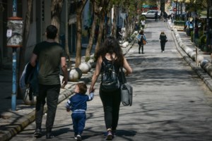 Προειδοποίηση Αρναούτογλου: "Ντυθείτε πιο ζεστά" - Ερχονται βροχές και πτώση της θερμοκρασίας [βίντεο]