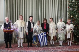 Θεσσαλονίκη-Ντροπή: Λήστεψαν από παιδιά τα χρήματα που έβγαλαν από τα κάλαντα