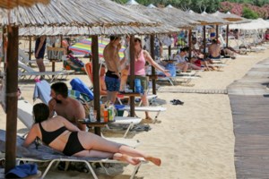 Αντιπρόεδρος Συνδέσμου Ελληνικών Τουριστικών Επιχειρήσεων: Υπάρχει πτώση στα καταλύματα 80% -90%