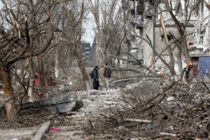 Τουλάχιστον 100 χιλ. άμαχοι πρέπει να φύγουν άμεσα από τη Μαριούπολη, λένε οι Ουκρανοί - Φόβοι για μεγάλη ρωσική επίθεση