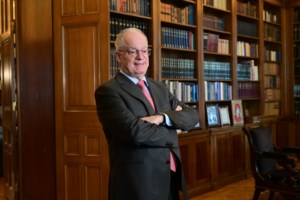 Μητσοτάκης για Τσίπρα: "Θα μπαίνατε σε πλοίο που ο καπετάνιος το έριξε μια φορά στα βράχια;"