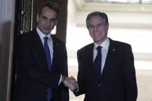 Ανατροπή: Την ερχόμενη εβδομάδα ανοίγει το θέμα με τα ομόφυλα ζευγάρια - Κομματική πειθαρχία για τους υπουργούς - εικόνα 2