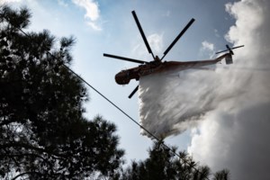 Φθιώτιδα: Ξέσπασαν δύο νέες φωτιές - Οριοθετήθηκαν οι προηγούμενες