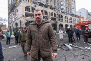 "Η Κριμαία θα παραμείνει στη Ρωσία" λέει ο Τραμπ - Γιατί κατηγορεί την Ουκρανία για την έναρξη του πολέμου - εικόνα 2