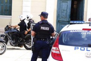 Αυτό είναι το σπίτι-φρούριο του ψευτογιατρού - Στους γείτονες έλεγε ότι είναι... πιλότος [Εικόνες] - εικόνα 4