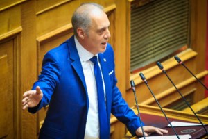 Χαρίτσης: "Η ακρίβεια έχει υπογραφή Μητσοτάκη" - Πυρά και κατά του ΣΥΡΙΖΑ