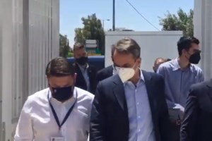 Ξεσπά η Γιώτα Παναγιωτοπούλου για την εμπρηστική επίθεση: "Δεν φοβόμαστε - Θα μπορούσαμε να έχουμε θύματα" [Βίντεο]