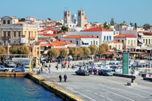 Αυτοκτονία 14χρονου στην Αίγινα: "Να σταθούμε δίπλα στα παιδιά μας" ζητά ο Δήμος - Ψυχολογική στήριξη στην οικογένεια