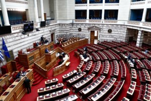 Γιατί ΝΔ και ΣΥΡΙΖΑ "σφάζονται" για την τροπολογία Κασιδιάρη - Το παρασκήνιο και η ψηφοφορία σήμερα στη Βουλή [live]