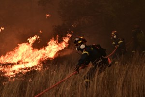 Βελτιωμένη εικόνα και με τις φωτιές στο Κιλκίς - Η φωτιά ξέσπασε στη Βόρεια Μακεδονία και πέρασε τα σύνορα