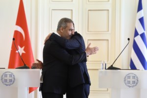 Κλείδωσε η επίσκεψη Μητσοτάκη στην Τουρκία τον Ιανουάριο - Για "αμοιβαία επωφελή προσέγγιση" μιλάει ο Φιντάν