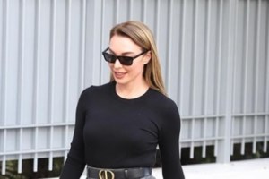 Τατιάνα Στεφανίδου: Τα γενέθλια, η τούρτα - έκπληξη και το τρυφερό φιλί του Νίκου Ευαγγελάτου [Βίντεο]