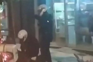 Εξαρθρώθηκε κύκλωμα παράνομης διακίνησης μεταναστών και πλαστογραφίας ταξιδιωτικών εγγράφων - εικόνα 4