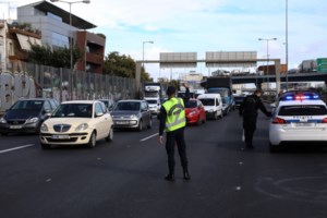 Μποτιλιάρισμα στην Αθήνα - Μεγάλο πρόβλημα και στον Κηφισό - Live η κίνηση στους δρόμους