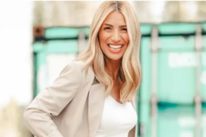 Πιο ευτυχισμένος από ποτέ: O Δημήτρης Αλεξάνδρου ποζάρει αγκαλιά με τον γιο του [εικόνες]