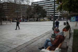 Κορονοϊός: "Λουκέτο" σε εταιρεία συσκευασιών στον Αυλώνα λόγω κρουσμάτων με εντολή Χαρδαλιά - εικόνα 2