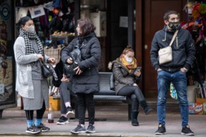 Νέα μελέτη Τσιόδρα - Λύτρα: Ο εμβολιασμός απέτρεψε 20.000 θανάτους από κορονοϊό