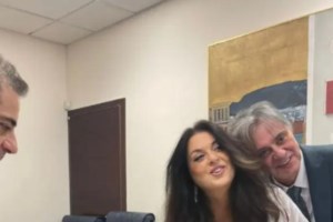 Οδυσσέας Σταμούλης: "Η απώλεια και ο πόνος βαθαίνει μέχρι να κλείσεις τα μάτια σου" - Οι πρώτες δηλώσεις μετά τον γάμο - εικόνα 2