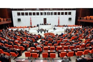 Συνεχίζονται οι τουρκικές απειλές: "Δεν μπλοφάρουμε, η Ελλάδα να δείξει αυτοσυγκράτηση" λέει ο αντιπρόεδρος του Ερντογάν