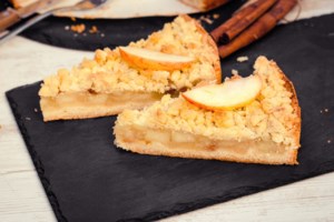 Συνταγή για τέλεια ανάποδη μηλόπιτα - Με βελούδινη υφή και κρεμώδη γεύση