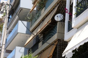 Ν. Σμύρνη: Δίωξη για ανθρωποκτονία με δόλο σε ήρεμη ψυχική κατάσταση ασκήθηκε στον 71χρονο για τη δολοφονία του γιου του - εικόνα 2