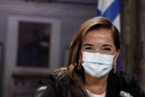 Καραμανλής: Έχουμε 3.000 περισσότερα δρομολόγια λεωφορείων την ημέρα - Είχαμε παραλάβει 850 λεωφορεία και τρόλεϊ