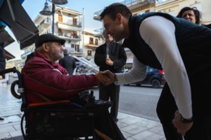 Στέφανος Κασσελάκης από Αγρίνιο: Δεν βρήκα χαρούμενους ανθρώπους του "41%"