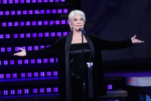 Νάνα Μούσχουρη: Το "αντίο" στη Μαρινέλλα - "Δεν θα χαθείς ποτέ από τις ζωές μας" [βίντεο] - εικόνα 2