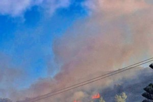 Διόρθωση: Δεν είναι νεκρό το 5χρονο αγοράκι που ανασύρθηκε χωρίς αισθήσεις μετά τη φωτιά σε διαμέρισμα στον Κολωνό